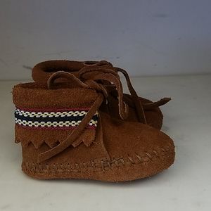 New Infants Minnetonka 1102 Braid Bootie